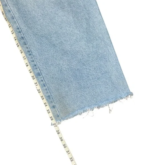JNCOVintage Mid Wash Baggy Cutoff Jeans